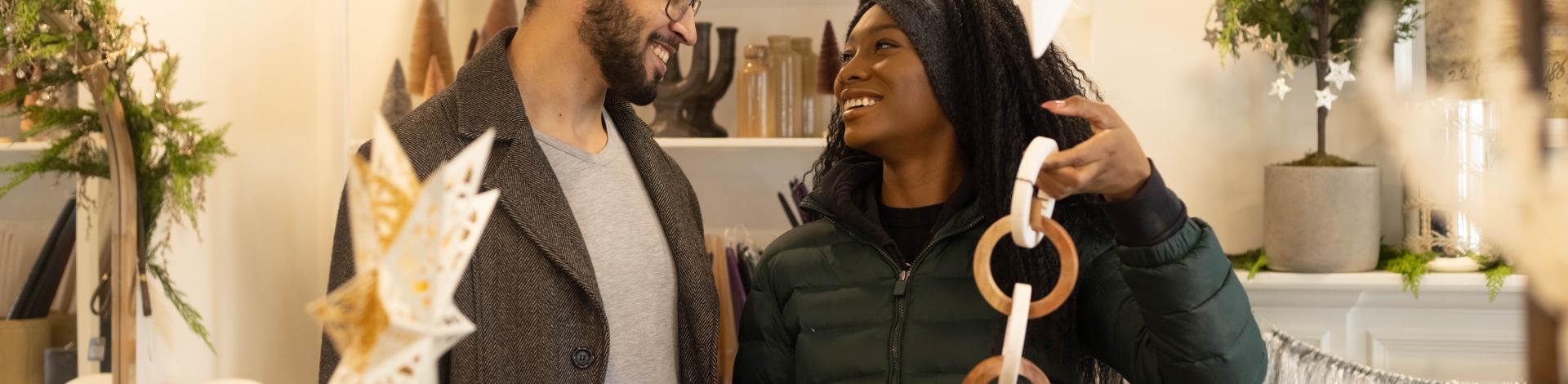 couple shopping