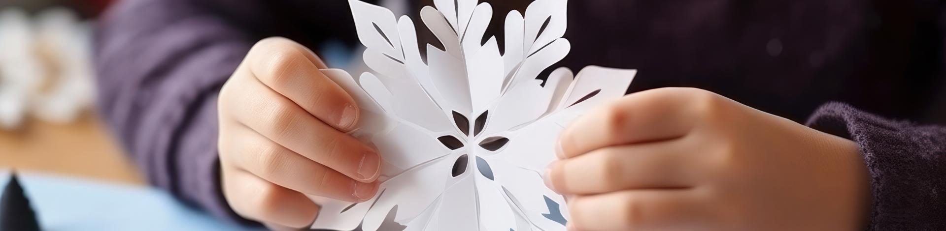 young-crafter-s-diy-snowflake-christmas-creativity-table