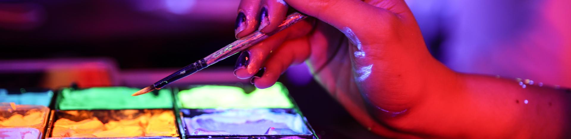 Glowing Neon Pigment Palette