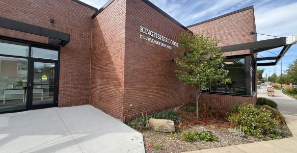 exterior of kingfisher lodge