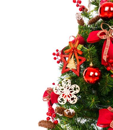 christmas-tree-with-deocrations