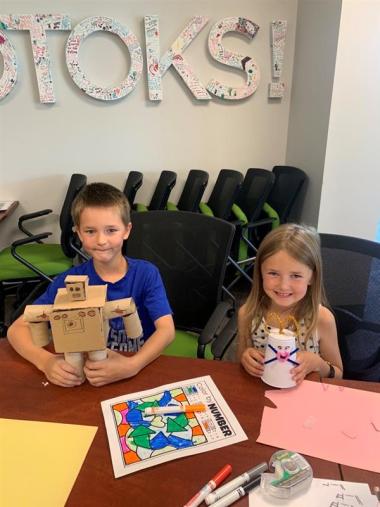 Kids making crafts at nature fridays - robots and animals